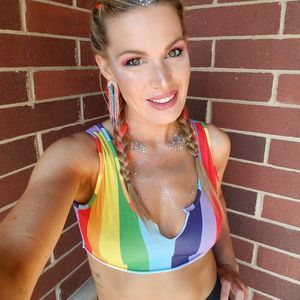 Meet your Posher, Addie